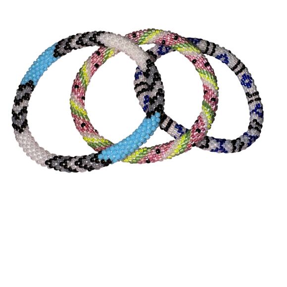 Set of 3 Sashka Co Hand Crafted Glass Bead Bracelets - Picture 3 of 3